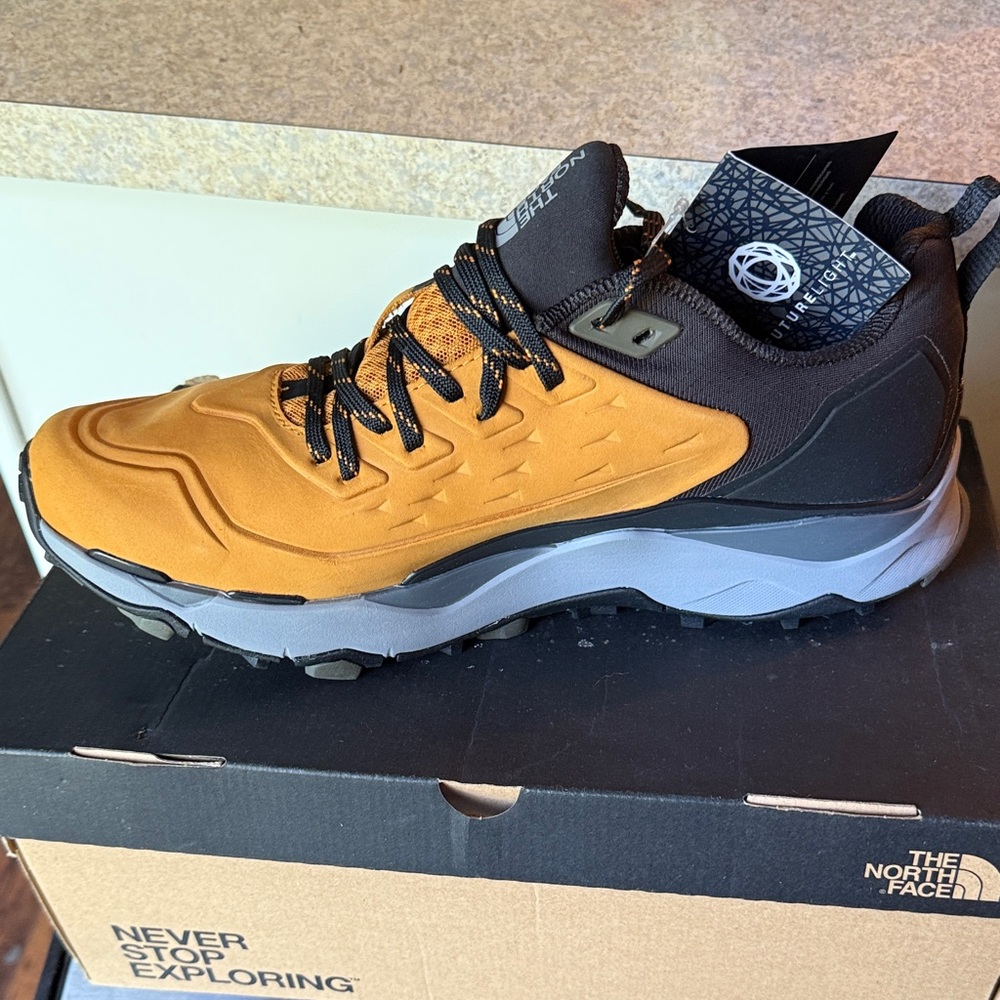 The North Face Men's Mustard and Black Athletic Shoes